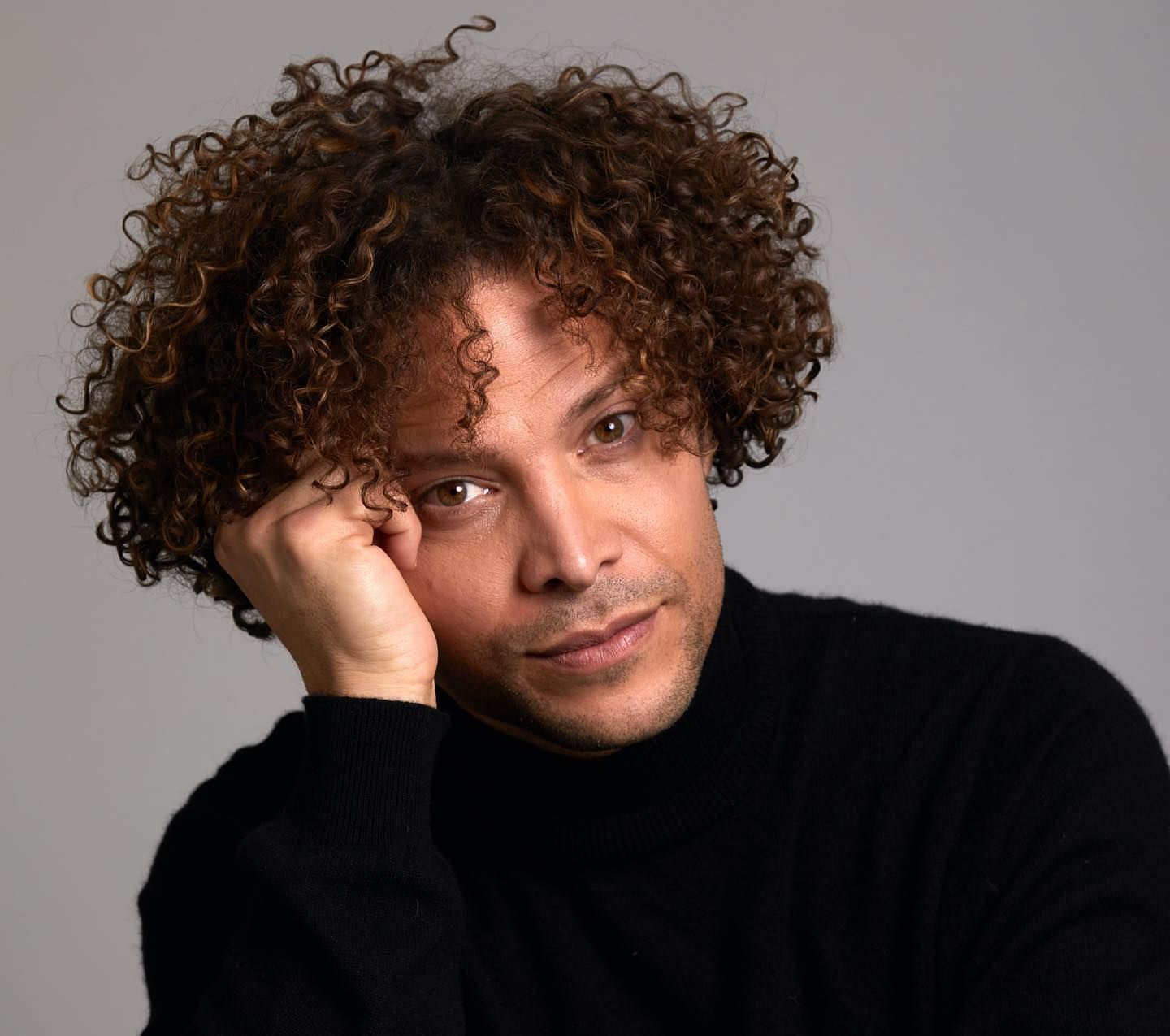 Source: Justin Guarini’s Facebook